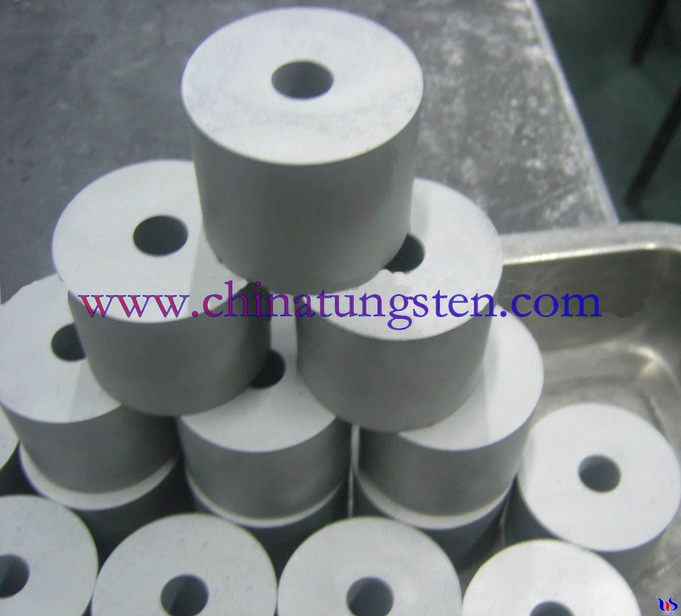 carbure de tungstène meurt